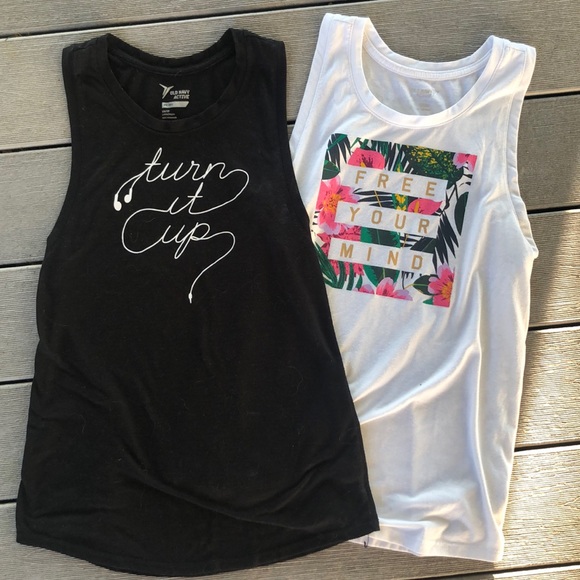 Old Navy Tops - Old navy active tank tops